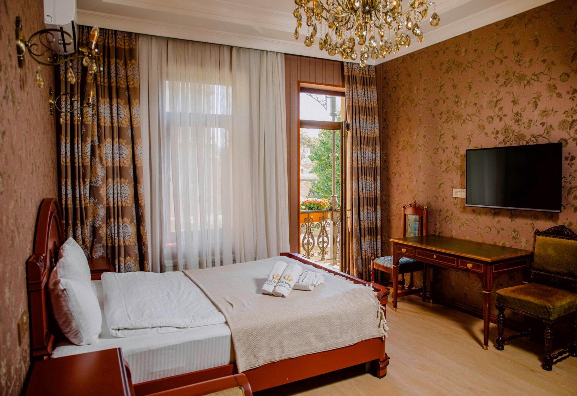 Royal Antique Boutique Hotel Baku Eksteriør billede