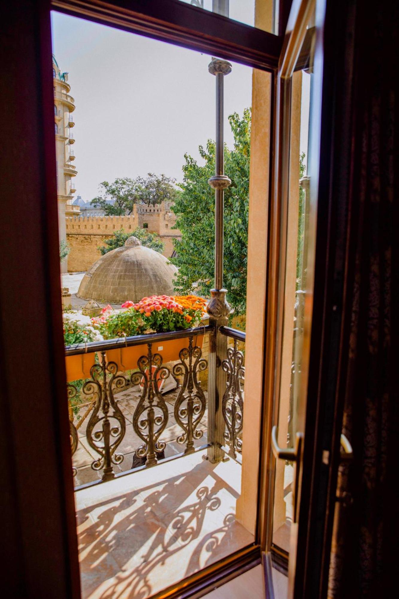 Royal Antique Boutique Hotel Baku Eksteriør billede